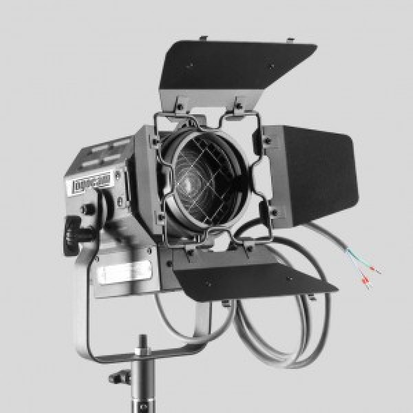Осветительный прибор ARRI Daylight Compact 200W